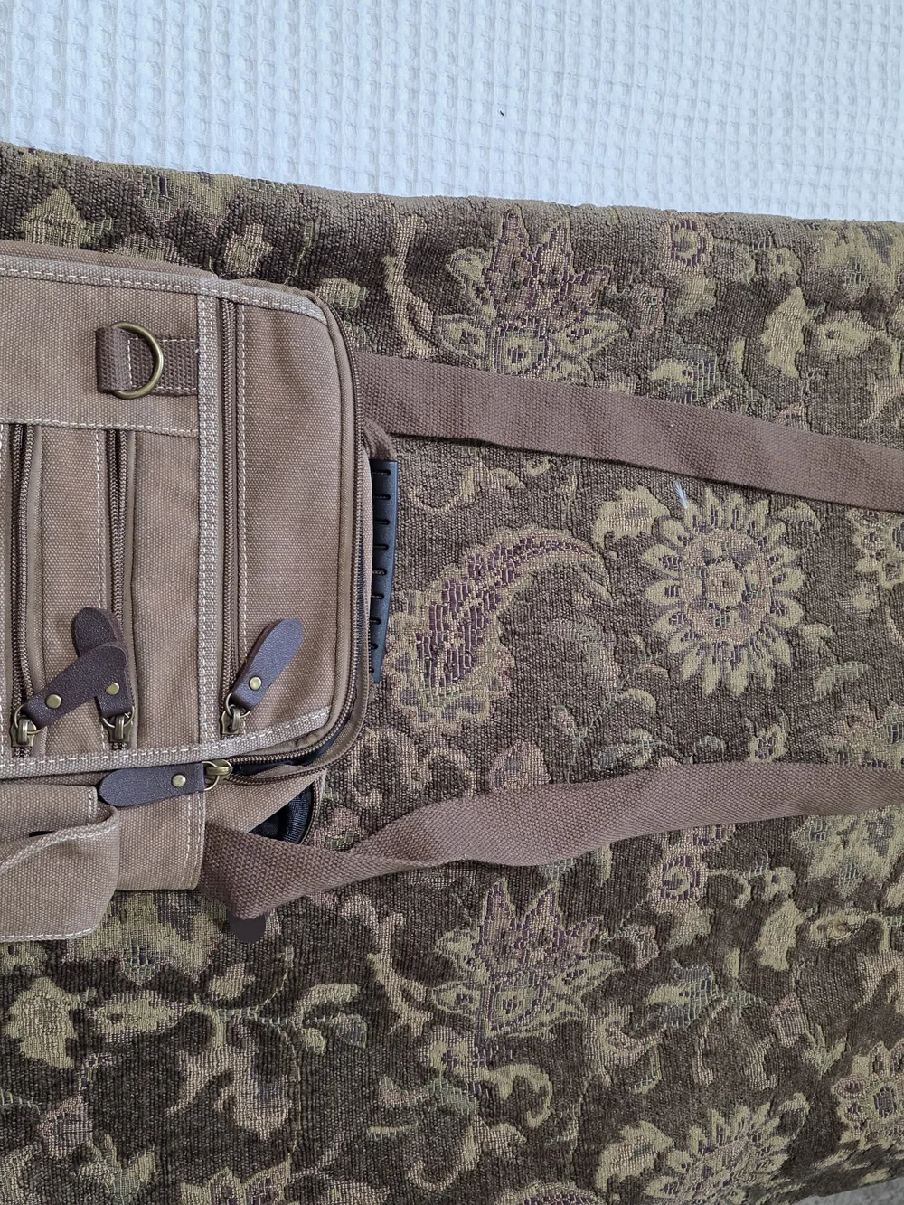 Samsonite Men's Canvas Crossbody Bag in Taupe Brown